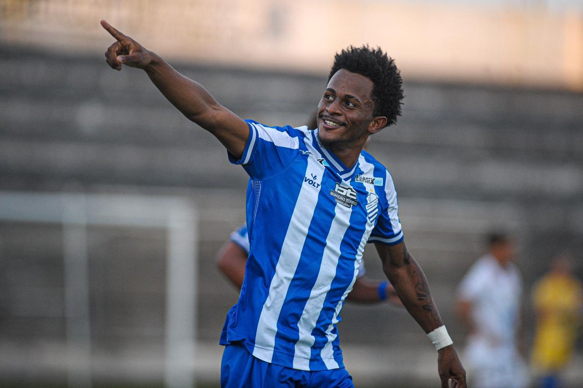 Dedé é a esperança do CSA na Copa São Paulo: 