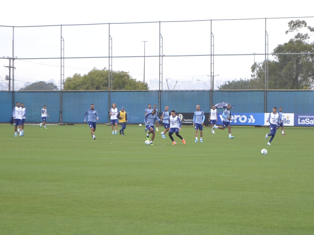 Com dúvida na equipe titular, confira o provável time de Renato para duelo contra o Corinthians