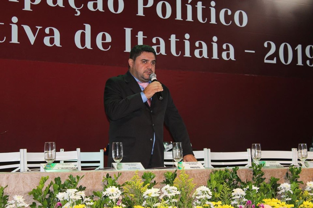 Presidente da Câmara de Itatiaia tem bens bloqueados pela Justiça por suspeita de enriquecimento ilícito - G1