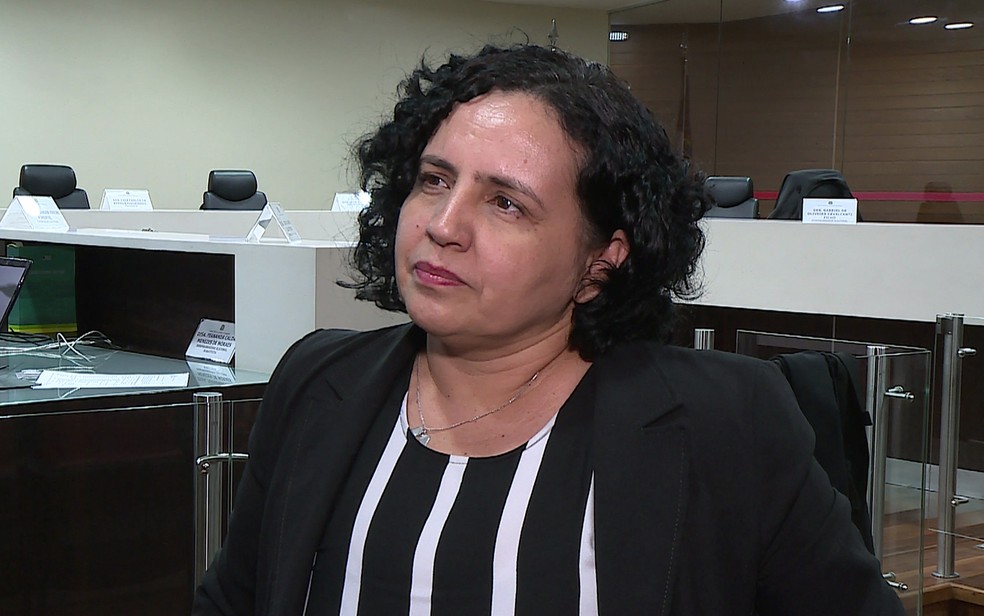 Jane Leite Wanderley é secretária judiciária do Tribunal Regional Eleitoral de Pernambuco (TRE-PE) (Foto: Reprodução/TV Globo)