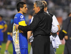 Riquelme e Tite, Corinthians x Boca Juniors (Foto: Marcos Ribolli  / Globoesporte.com)