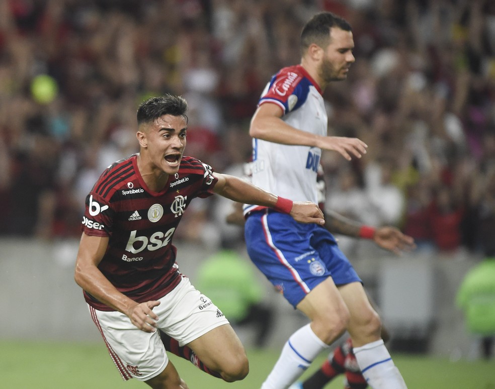 Entrada de Reinier mudou a cara do Flamengo no segundo tempo &mdash; Foto: Andr&eacute; Dur&atilde;o/GloboEsporte.com