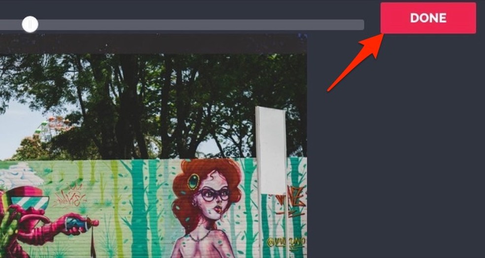 Ação para finalizar a criação de um slideshow com o serviço online Kapwing — Foto: Reprodução/Marvin Costa