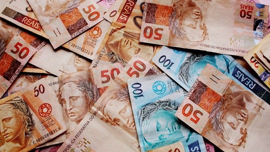 Inadimplência no Brasil cresce e média das dívidas é de R$ 3.895