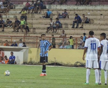 Técnico do Grêmio lamenta pênalti perdido, mas aposta na classificação