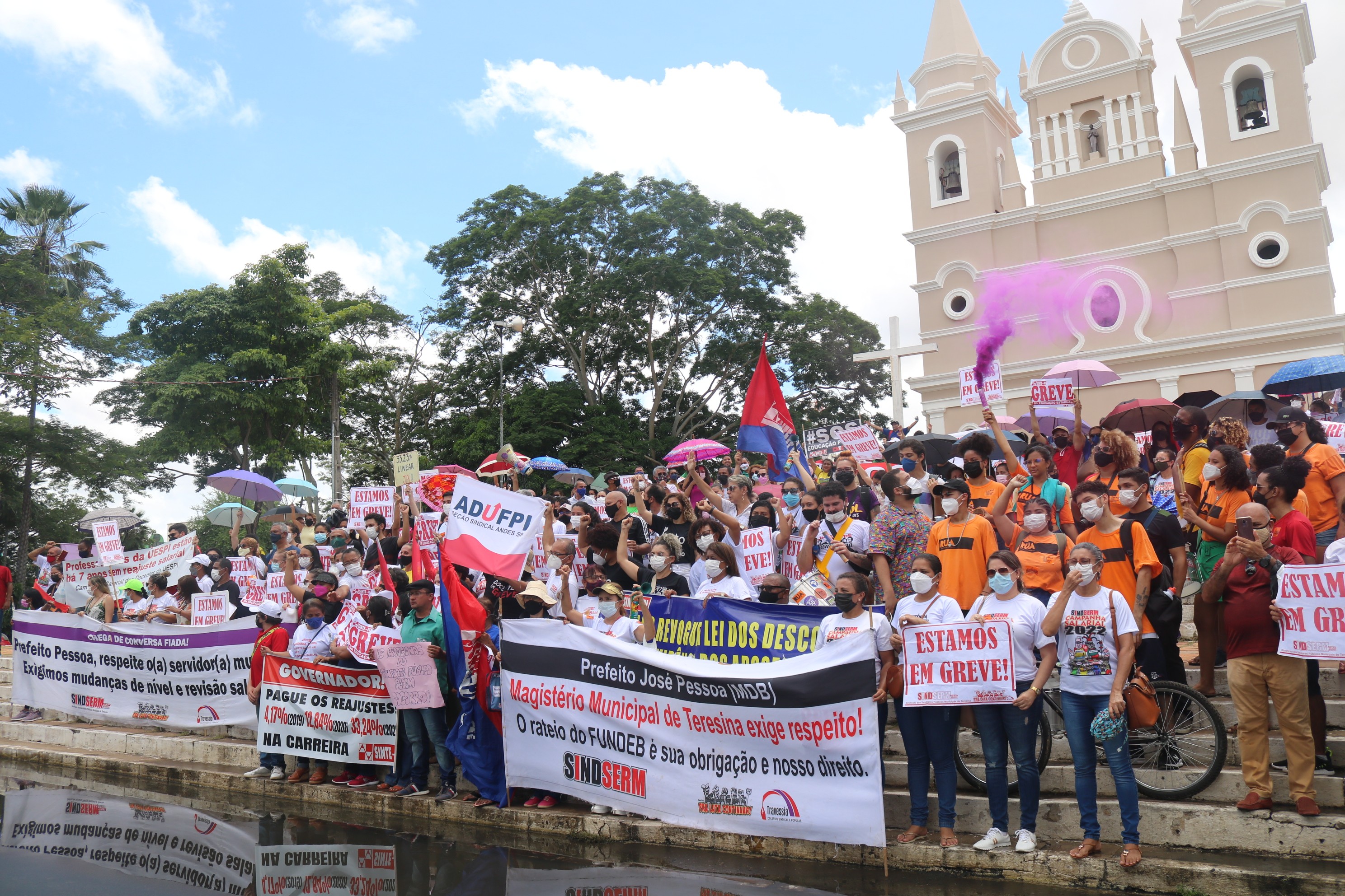 Você viu? Servidores do INSS no Piauí aderem à greve nacional, suspeito de feminicídio tentou enforcar vítima e outras notícias
