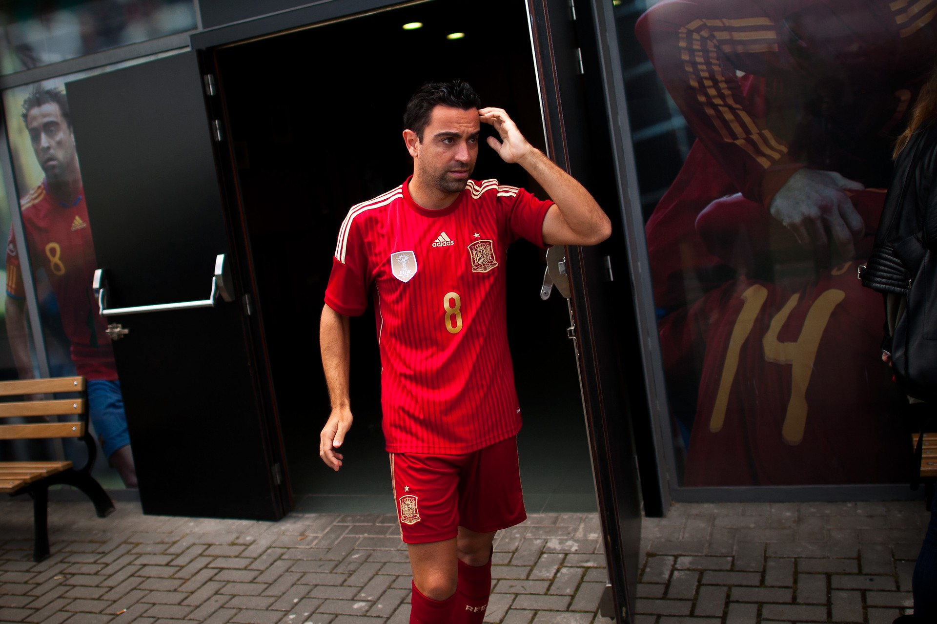 Xavi pediu respeito aos atuais campeões do mundo (Foto: Getty Images)