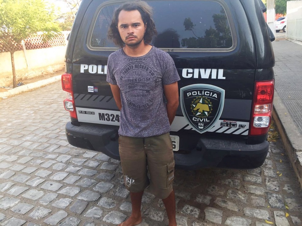 Leonardo de Melo Barros foi preso em Fortaleza — Foto: Polícia Civil/Divulgação