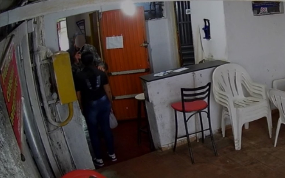 Funcionária de boate chegou a ser abordada pelo suspeito, em Anápolis - Goiás — Foto: Polícia Civil/Divulgação 