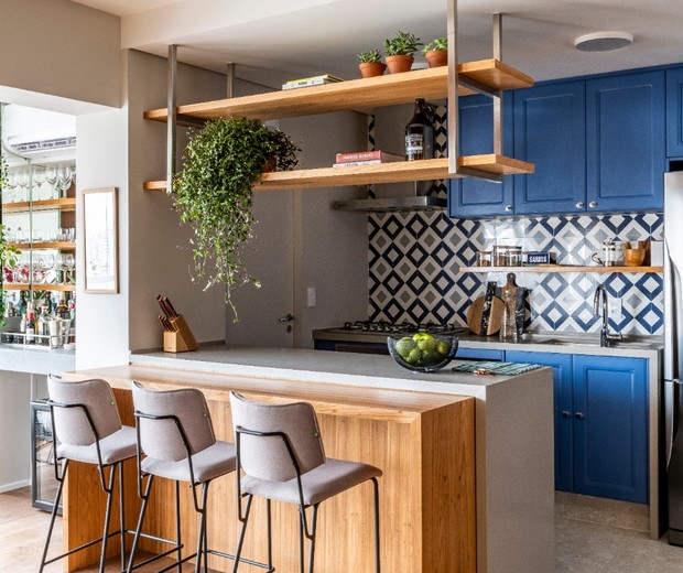 Casa Vogue Ama: 8 cozinhas azuis para copiar já! (Foto:   Renato Navarro/Divulgação)