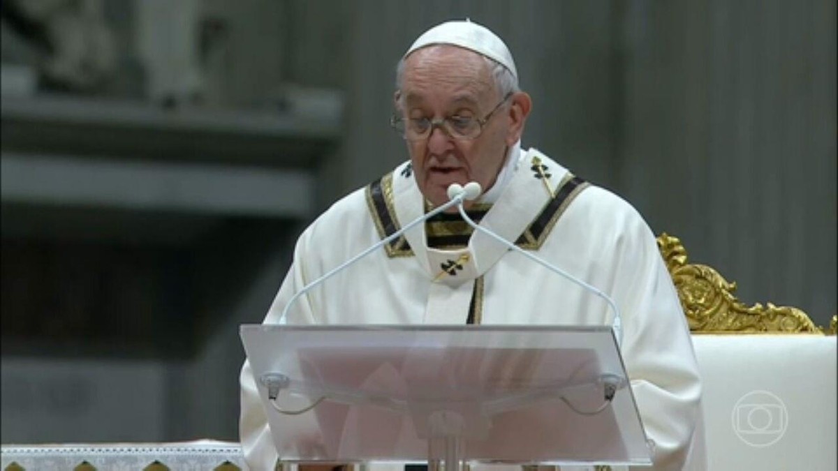 El Papa Francisco celebra la Misa del Gallo y llama a los fieles a “amar al pequeño” |  Globalismo
