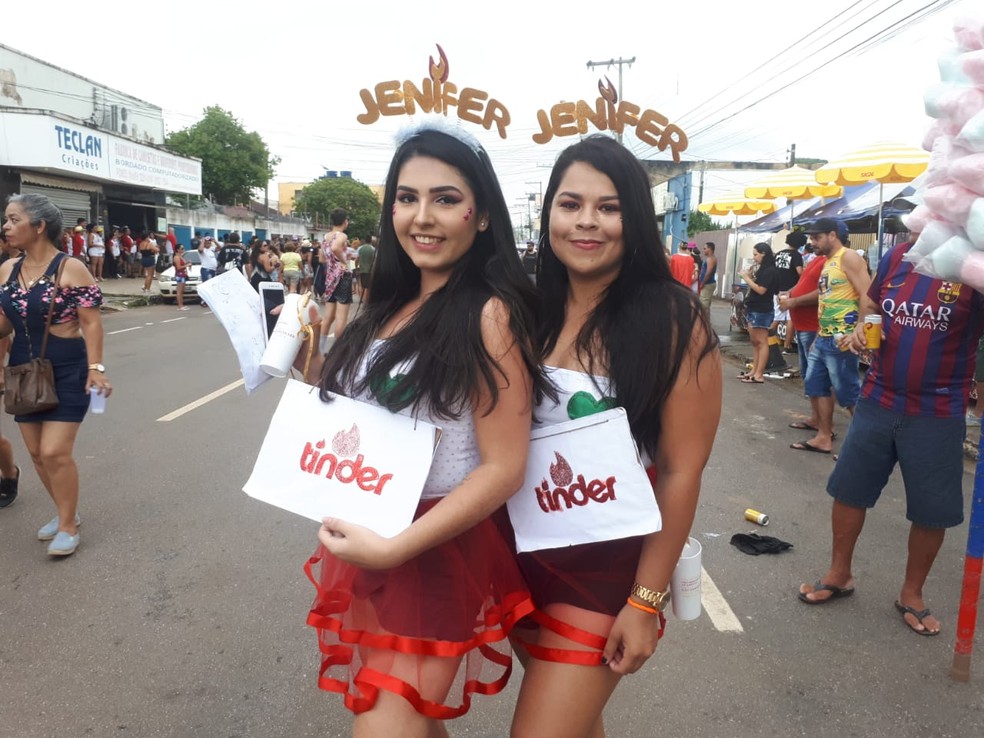 "Jenifers" curtem o carnaval no embalo do desfile do BQVV em Porto Velho.  — Foto: Ana Kézia Gomes/G1