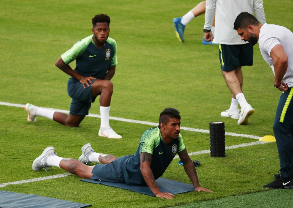 Seleção treina (Foto: Murad Sezer / Reuters)