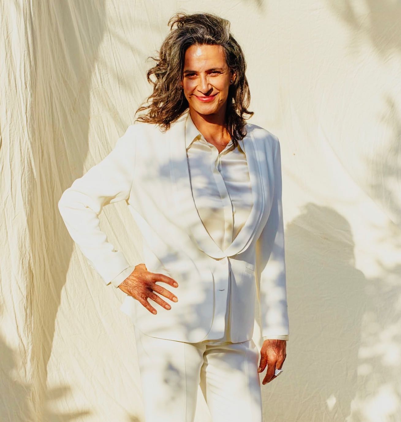 Simone estreia em abril o show de 50 anos de carreira, 'Tô voltando', com música de Belchior no roteiro