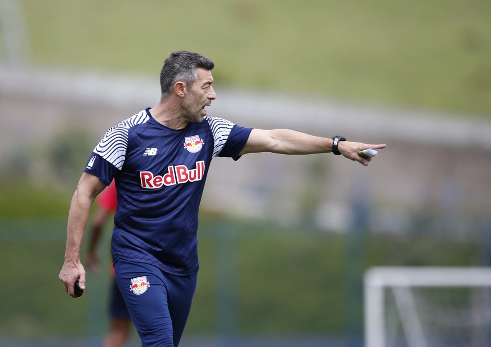 Pedro Caixinha, técnico do Bragantino — Foto: Ari Ferreira/Red Bull Bragantino