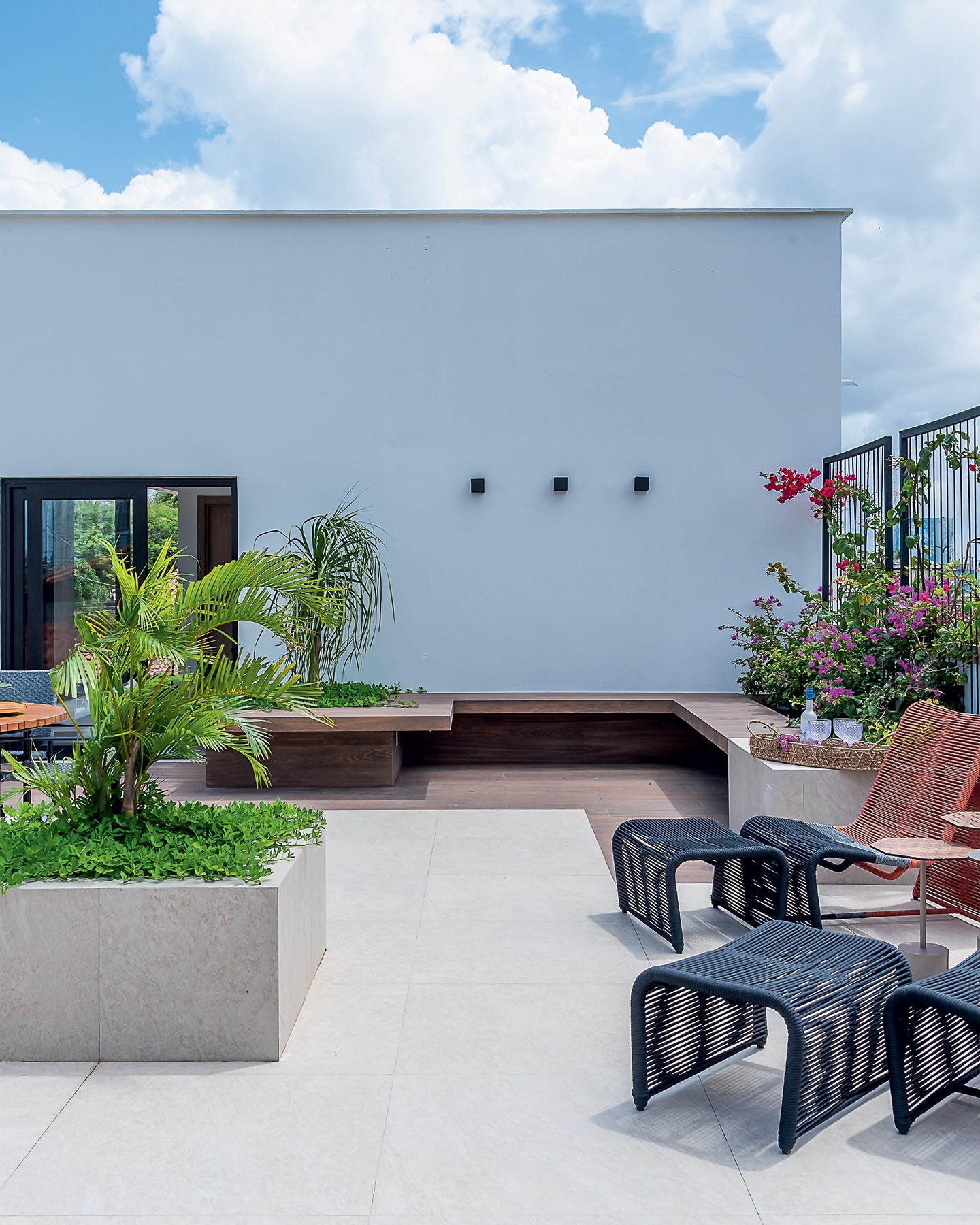 Terraço transforma casa num verdadeiro oásis urbano (Foto: Wesley Diego Emes)