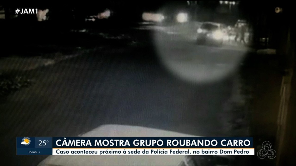Grupo rouba carro de motorista de app a poucos metros da sede da PF em Manaus; veja vídeo