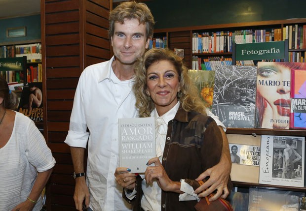 Marília Pêra e o marido Bruno Faria (Foto: Roberto Filho/AgNews)