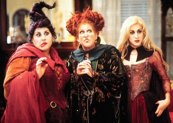 Kathy Najimy, Bette Midler e Sarah Jessica Parker em 'Abracadabra' (1993) (Foto: Reprodução)