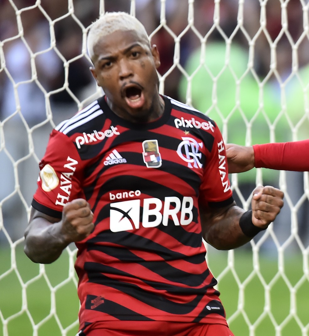 Flamengo x Athletico-PR: Marinho e Fabricio Bruno — Foto: André Durão