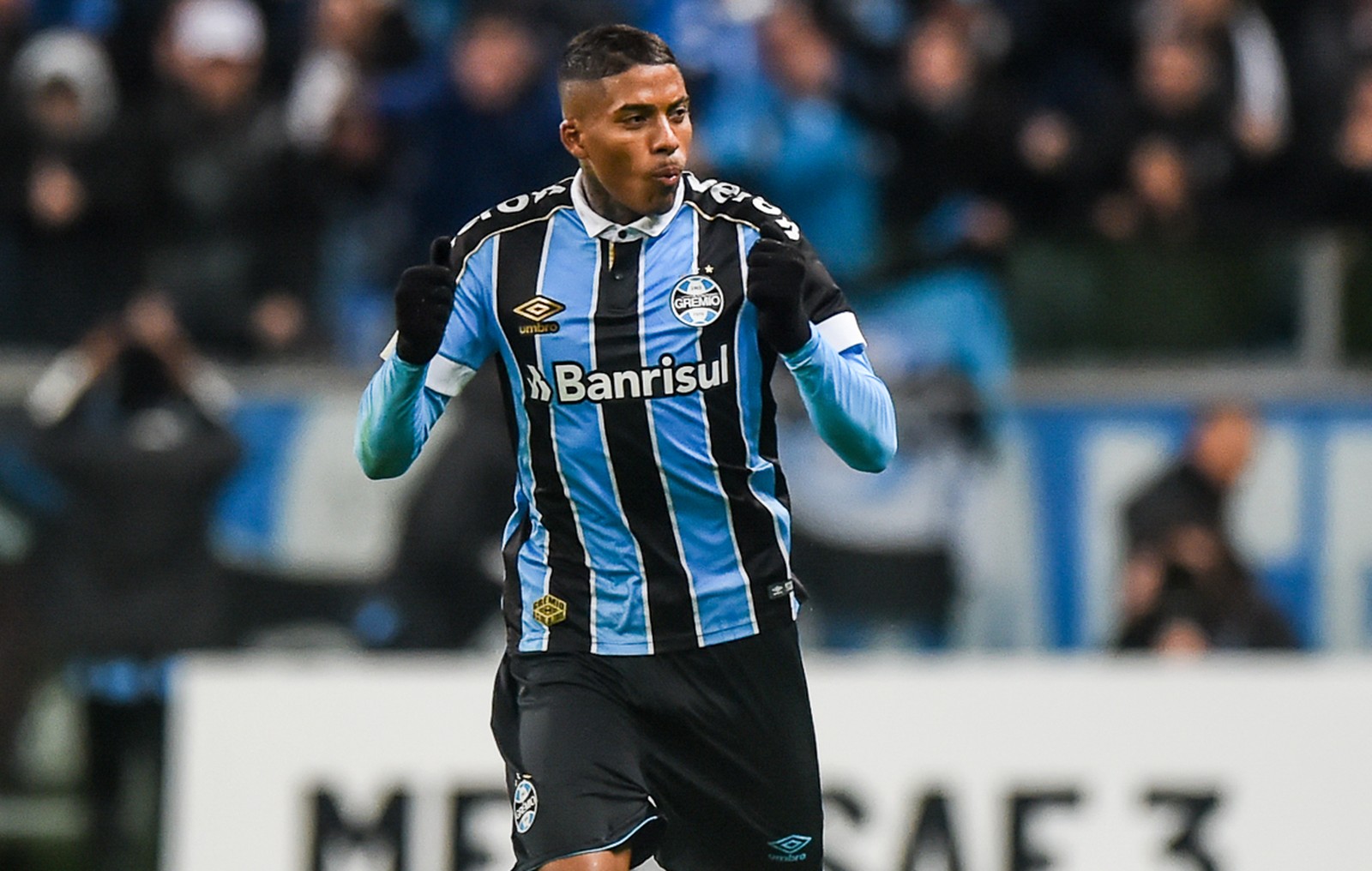 Grêmio renova com Jean Pyerre e estipula a maior multa rescisória da história do clube; confira o valor