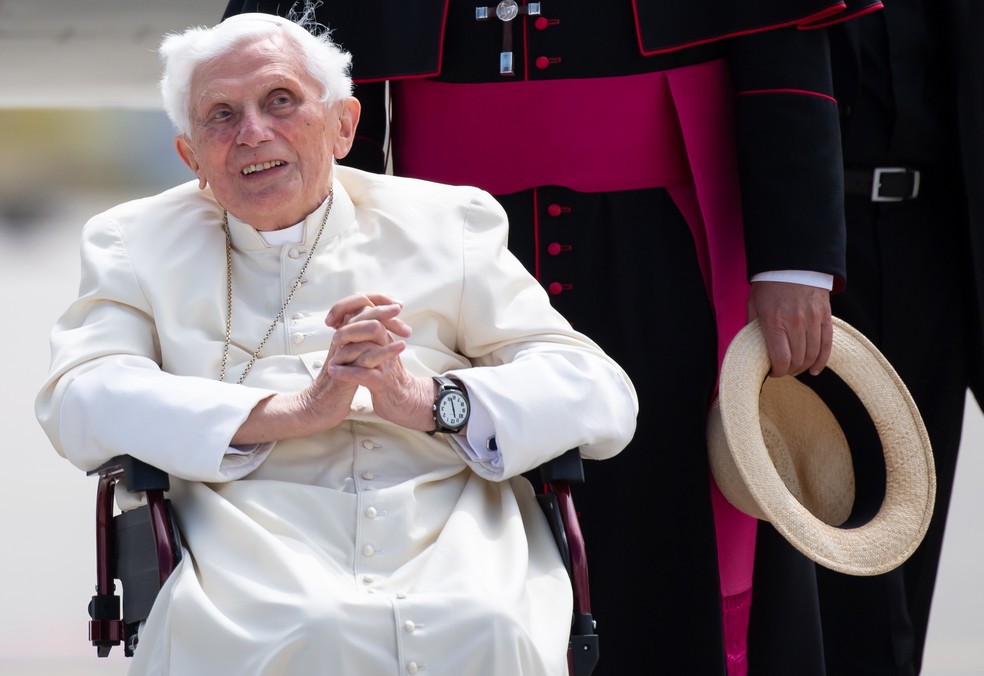 Bento XVI diz em carta que anseia pela morte 'em breve' | Mundo | G1