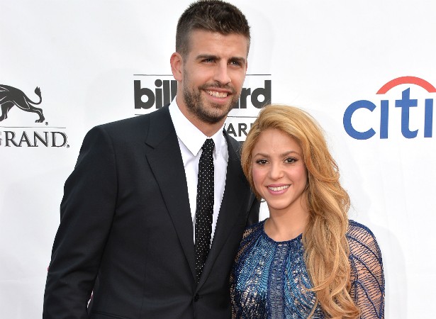 A cantora Shakira e o jogador de futebol Gerard Piqué estão juntos desde 2010. Ela diz que, se algum dia se casar, será com ele. A colombiana de 38 anos e o espanhol de 28 tiveram seu segundo filho no fim de janeiro de 2015. (Foto: Getty Images)