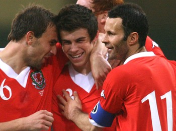 Gareth Bale Ryan Giggs País de Gales (Foto: AFP)