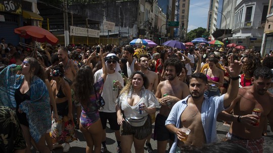 Inflação do Carnaval sobe mais de 14% e pressiona folião