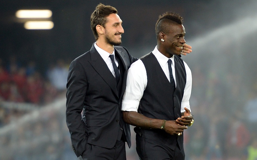 Astori e Balotelli jogaram juntos na seleção italiana (Foto: Getty Images)