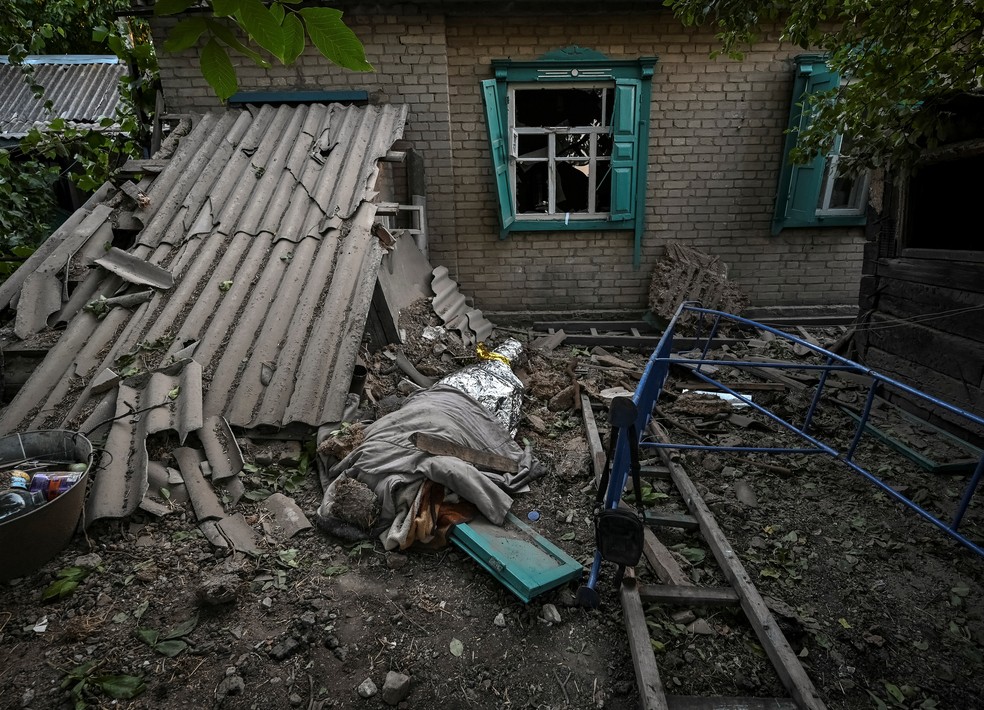 Onda de destruição causada por ataque russo a Dnipropetrovsk, na Ucrânia — Foto: Dmytro Smolienko/REUTERS