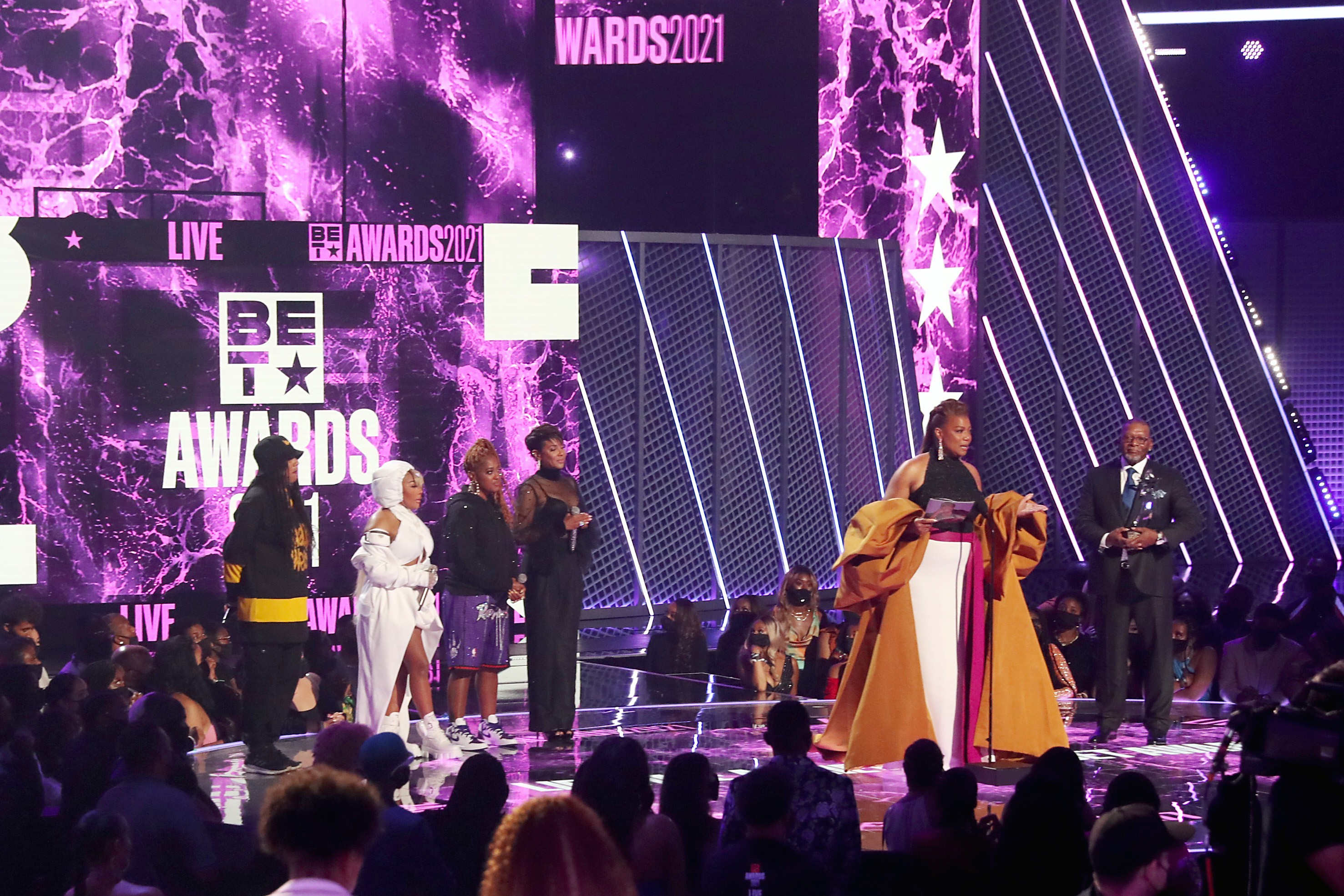 Queen Latifah foi a homenageada da noite no BET Awards 2021 por seu conjunto da obra (Foto: Getty Images)