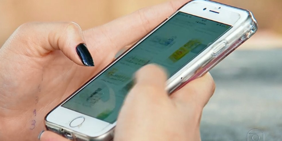 Consumidores devem ficar atentos a cuidados ao fazer compras.  — Foto: Reprodução/TV Globo