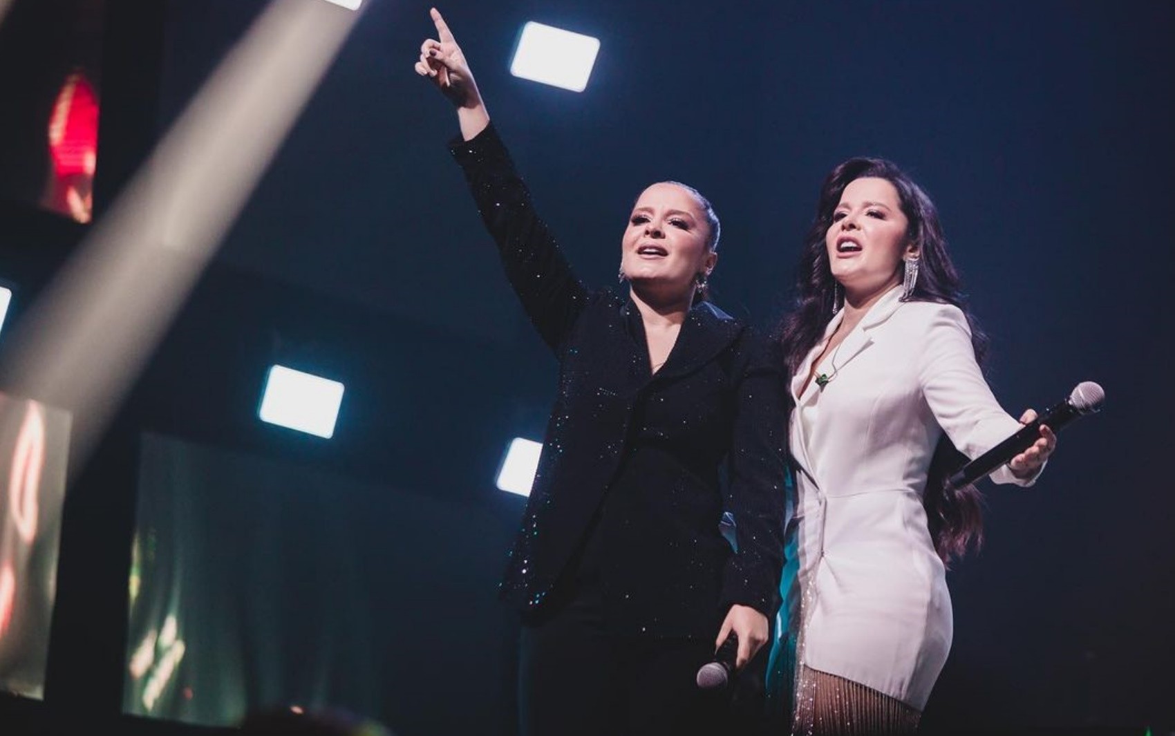 Maiara fala sobre alteração em nome de álbum com Maraisa e Marília Mendonça: 'Não muda o que vivemos'