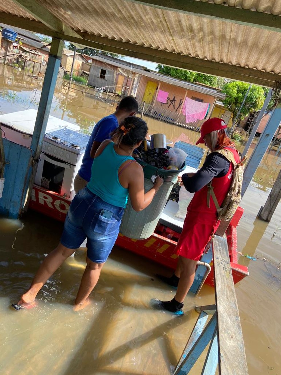 Corpo de Bombeiros já retirou 153 pessoas de casa por conta da enchente  — Foto: Arquivo/Corpo de Bombeiros de Sena Madureira