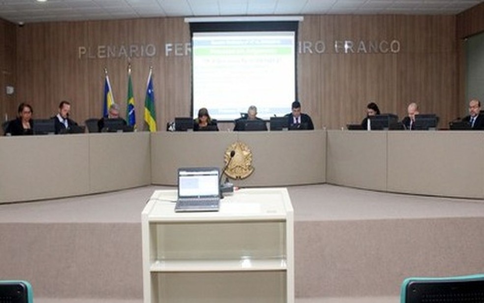 Sessão Plenária no TRE de Sergipe — Foto: TRE/SE