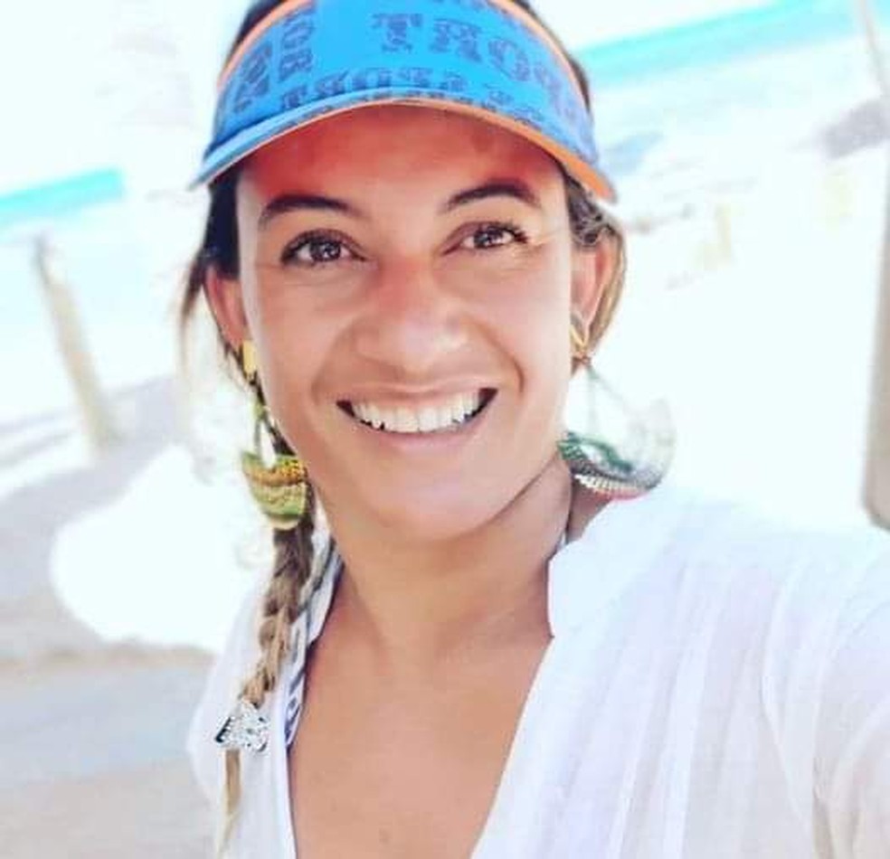 Elizabeth dos Santos Barbosa, de 41 anos, morreu de complicações em uma abdominoplastia — Foto: Redes sociais