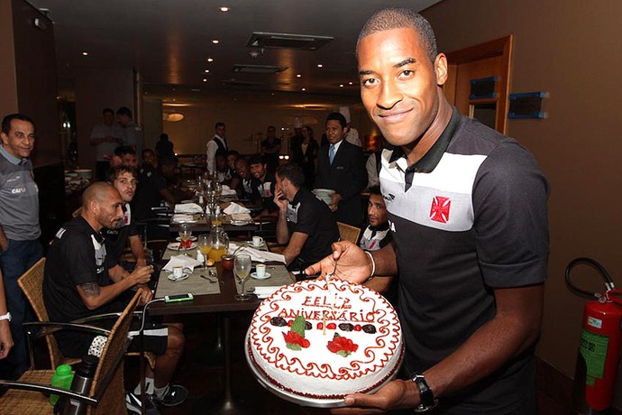 Edmilson, Vasco (Foto: Marcelo Sadio / Vasco.com.br)