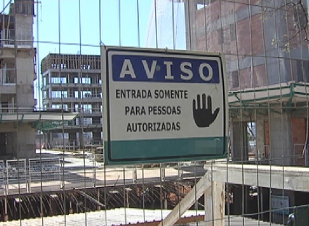 Canteiro de obras fica na região sul de São José do Rio Preto (Foto: Reprodução / TV TEM)