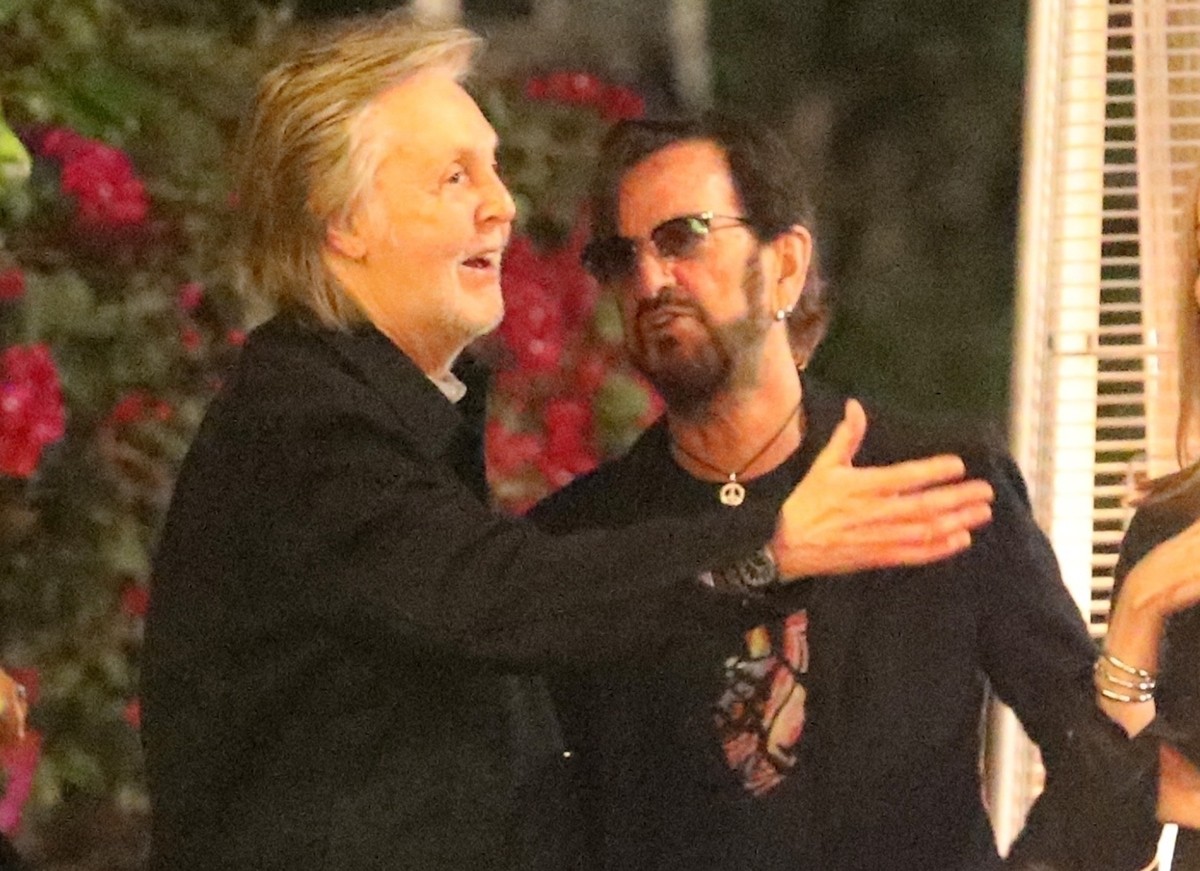 Ringo Starr e Paul McCartney vão juntos à Semana de Moda de Paris