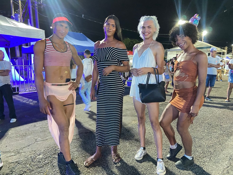 Lucas Alves, Estefany Nicoliy, Jhoy Heloah e Paty Muniz falam sobre expectativas para chegada de 2023 — Foto: Bruna Kéren/Arquivo Pessoal