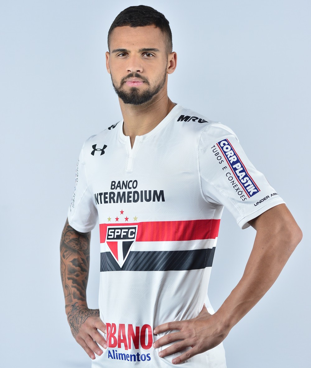 Lucão renasce no São Paulo e se apoia em confiança de Ceni