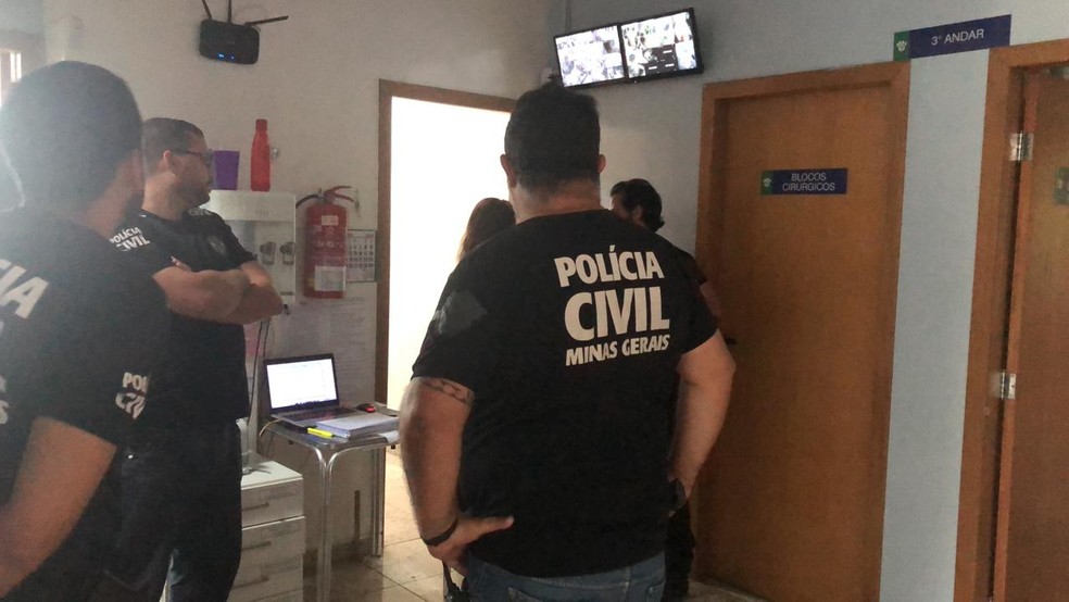 Polícia Civil faz operação contra maus-tratos de animais na Grande BH — Foto: Fernando Zuba/TV Globo