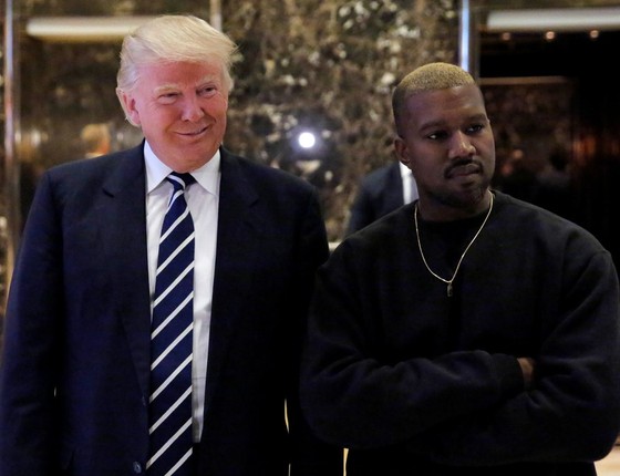 Donald Trump e Kanye West em encontro no início da semana: reunião durou pouco mais de 15 minutos (Foto: Divulgação)
