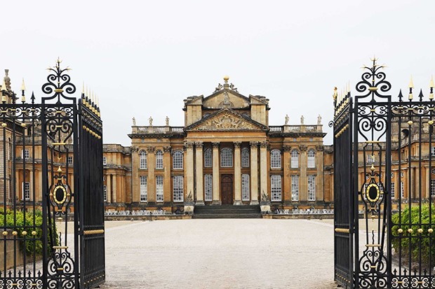 The Dior Cruise collection was shown at Blenheim Palace in Oxfordshire (Foto: Dior)