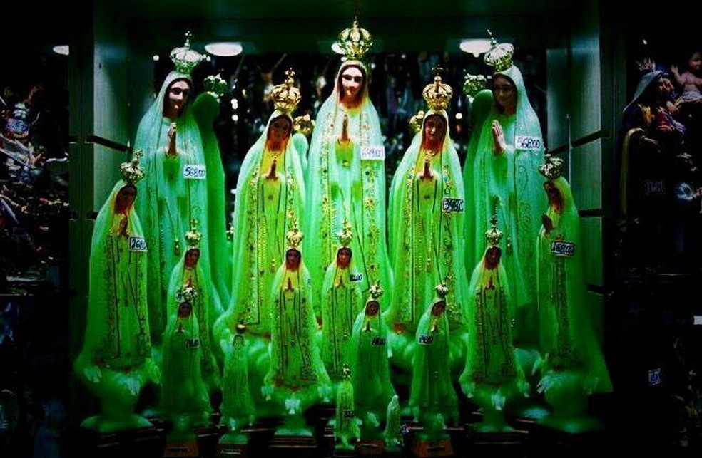 Imagem De Nossa Senhora Que Brilha No Escuro E Destaque No Comercio De Aparecida Festa Da Padroeira 2018 G1