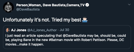 O tuíte de Dave Bautista lamentando que não viverá Bane no cinema (Foto: Twitter)