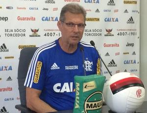 Oswaldo celebra quebra de recorde: