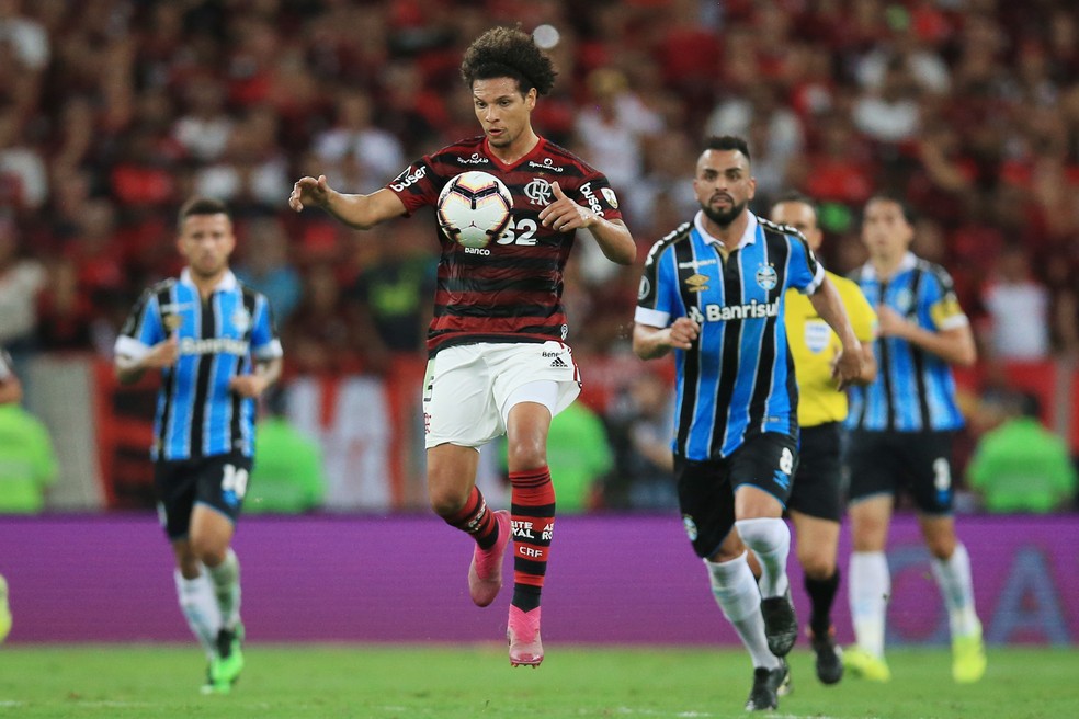 Willian Arão foi o melhor em campo do Flamengo contra o Grêmio — Foto: Getty Images