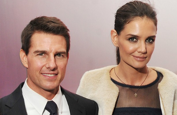 O contrato do casamento de Katie Holmes e Tom Cruise, em 2006, era cheio de detalhes. Em caso de divórcio, ela deveria receber 3 milhões de dólares por cada ano ao lado do ator, até um máximo de 33 milhões. Porque, caso a união durasse mais de 11 anos, a  (Foto: Getty Images)
